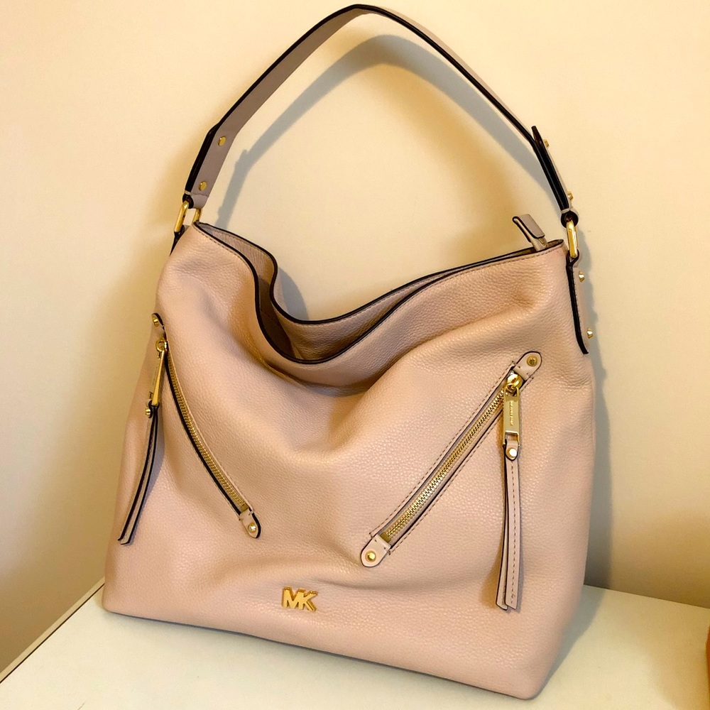Michael Kors Blush Evie hobo